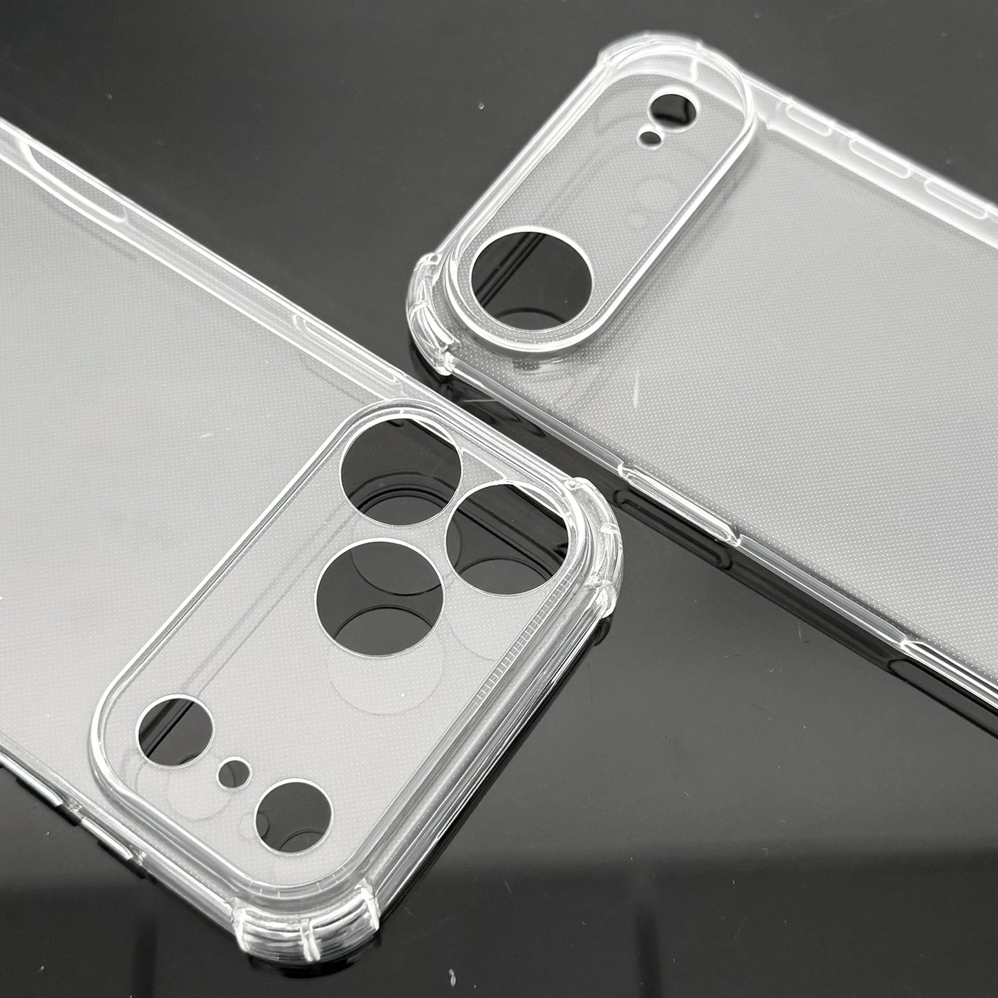 Bevar de nye, freshe fargene på din iPhone 17 samtidig som du får solid støt- og ripebeskyttelse.